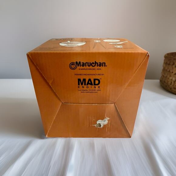 Maruchan Ramen Noodle Bowl Bundle W/ Chopsticks, Sticks Holder, and Soup Spoon - Picture 7 of 8